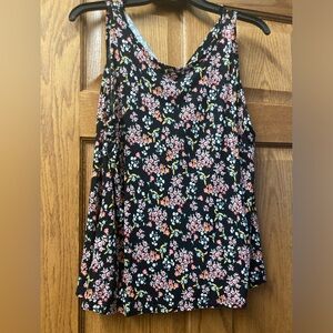 Lightweight floral tank blouse